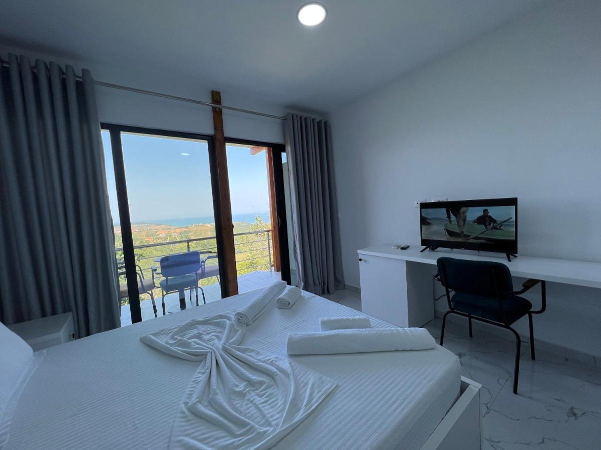 Restorant Hotel Xheni 德拉克 外观 照片
